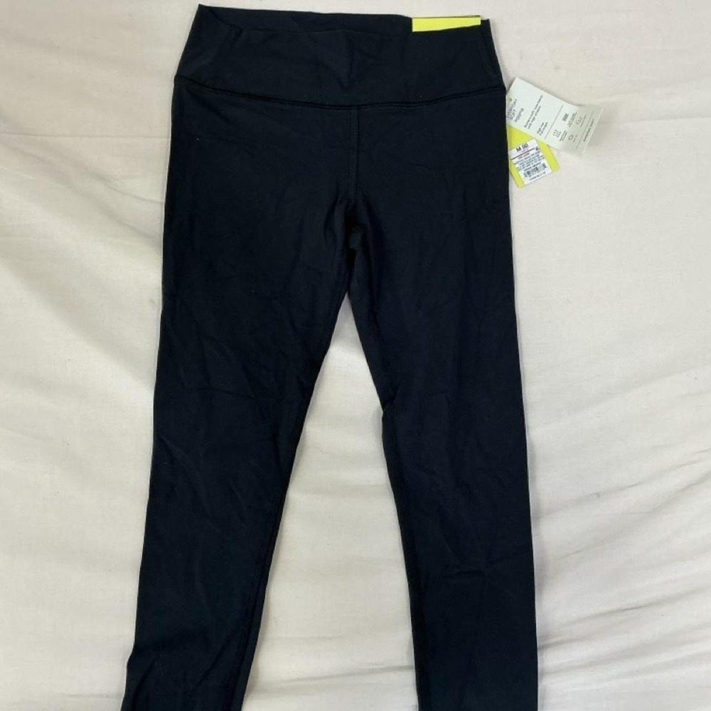 New with tags girls' black active leggings.